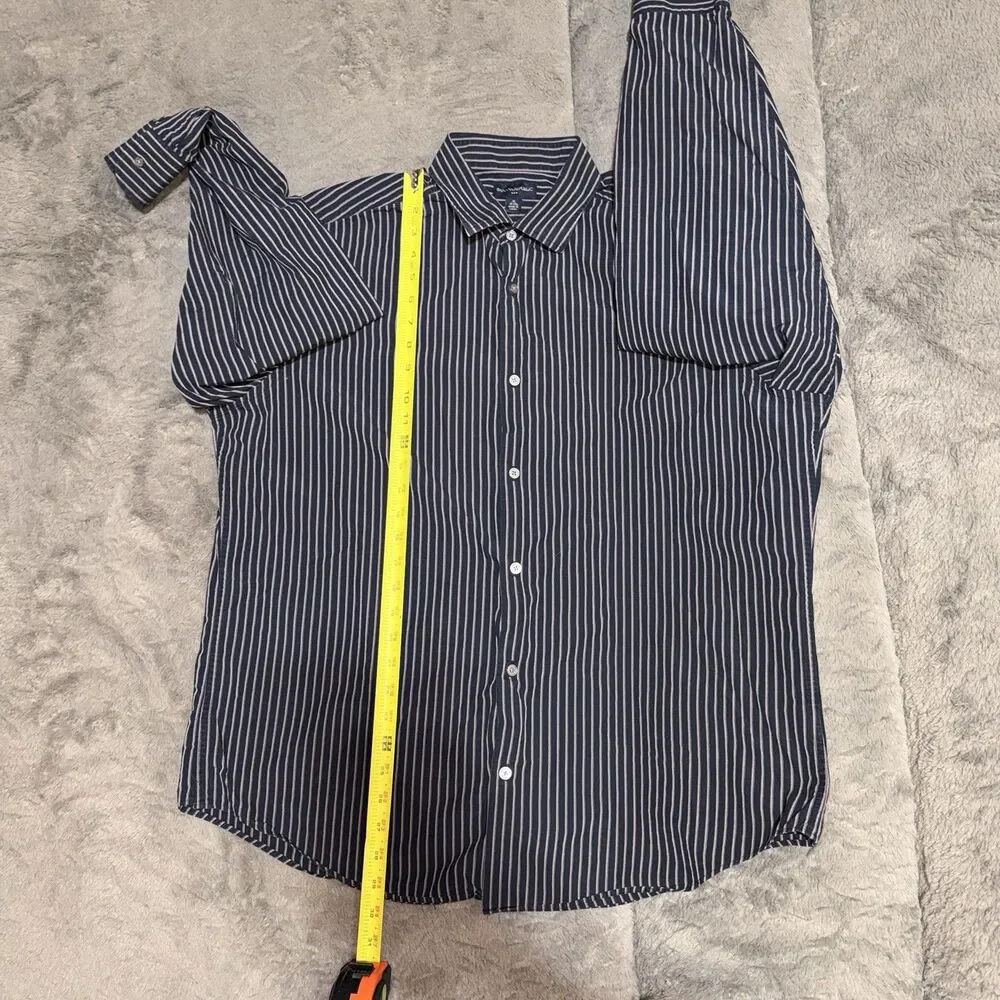 Banana Republic Dress Shirt Mens XL Navy Stripe Non-Iron